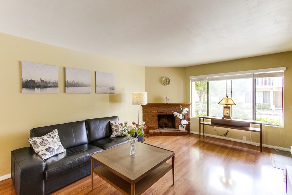 Virtual tour photo 8 of 38 for 9423 Gold Coast Dr