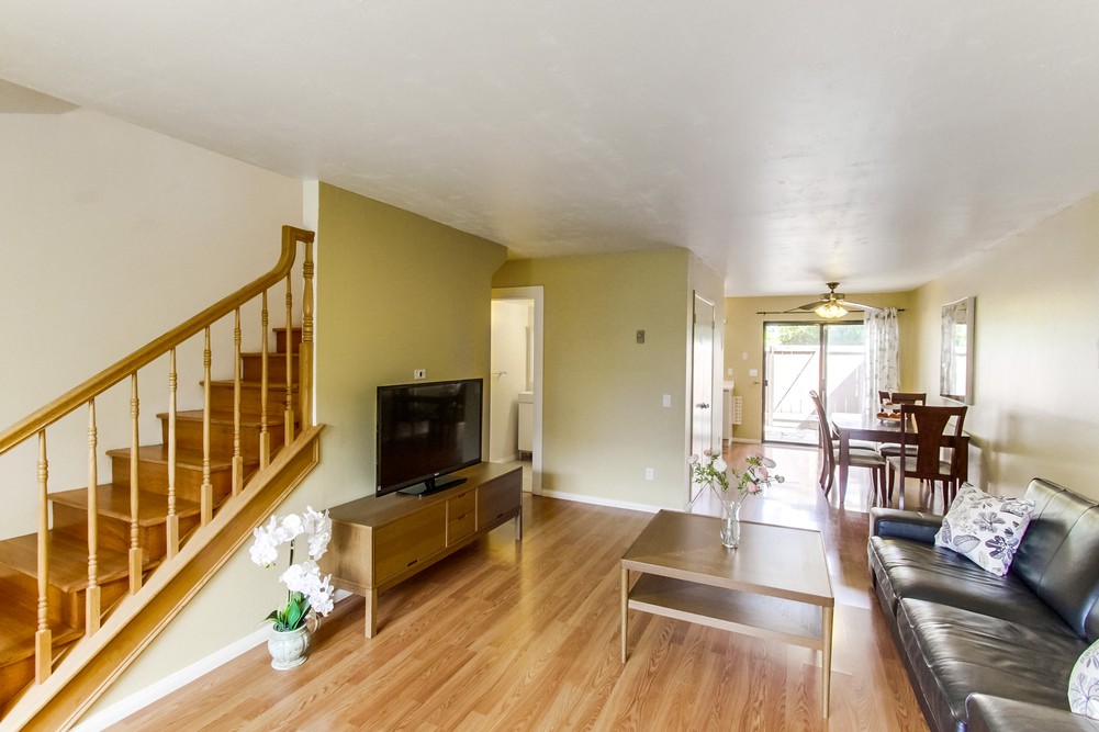 Virtual tour photo 10 of 38 for 9423 Gold Coast Dr