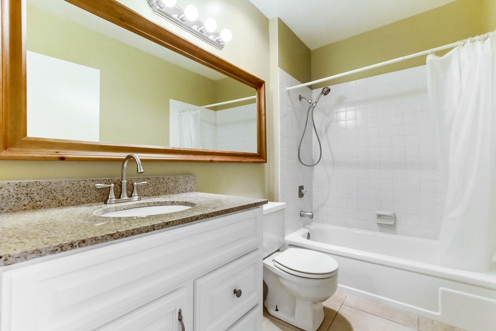 Virtual tour photo 21 of 38 for 9423 Gold Coast Dr