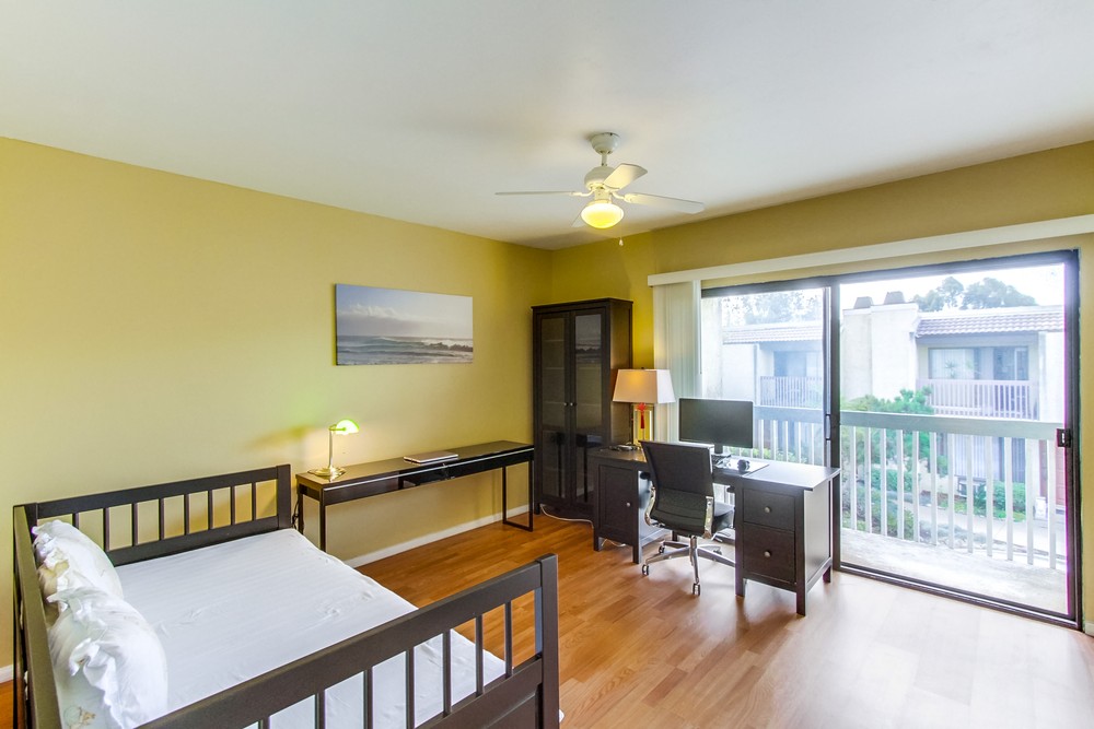 Virtual tour photo 24 of 38 for 9423 Gold Coast Dr
