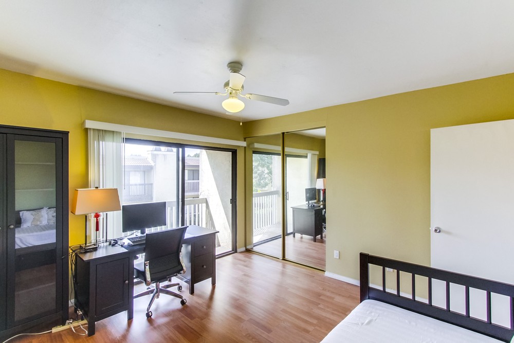 Virtual tour photo 25 of 38 for 9423 Gold Coast Dr