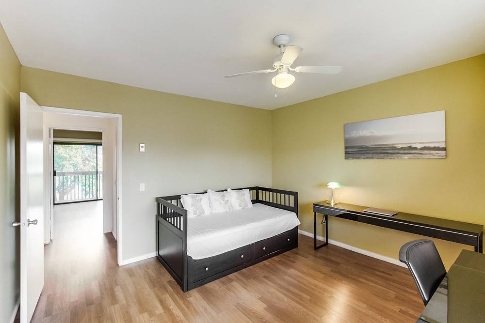 Virtual tour photo 27 of 38 for 9423 Gold Coast Dr