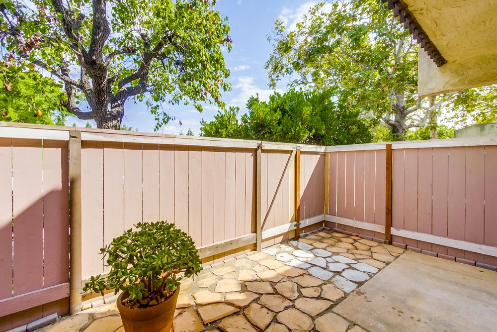 Virtual tour photo 33 of 38 for 9423 Gold Coast Dr