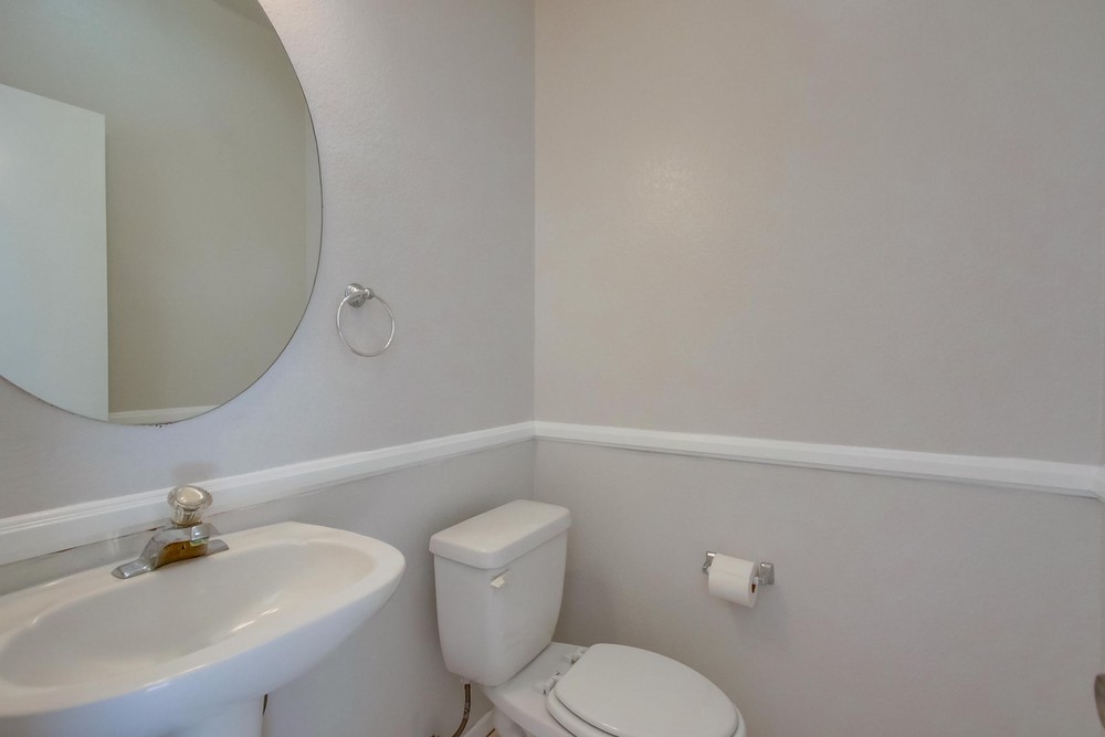 Virtual tour photo 11 of 40 for 9426 Galvin Ave