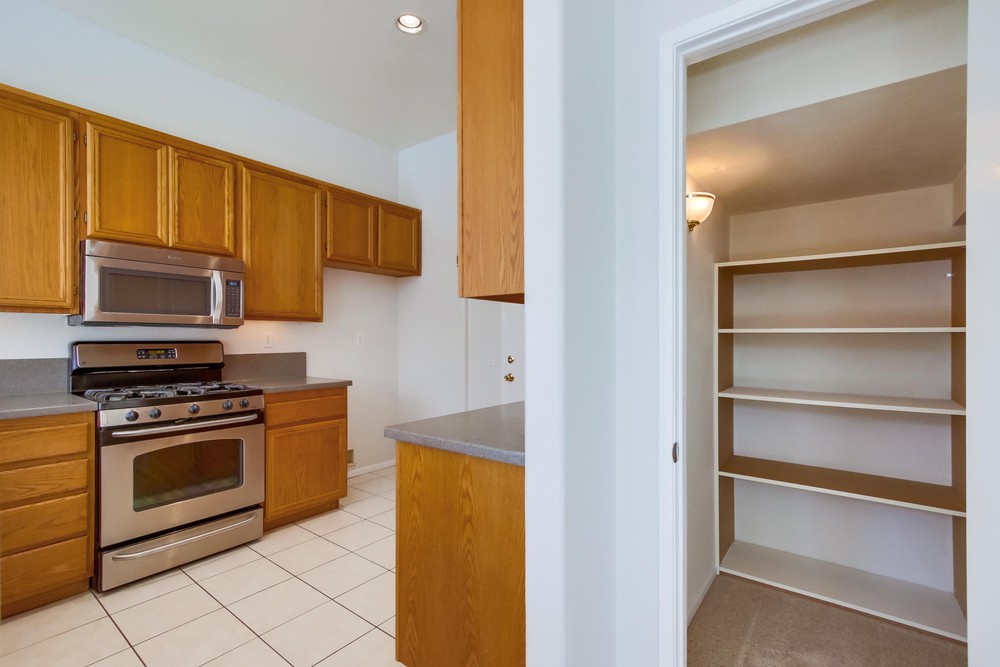 Virtual tour photo 13 of 40 for 9426 Galvin Ave