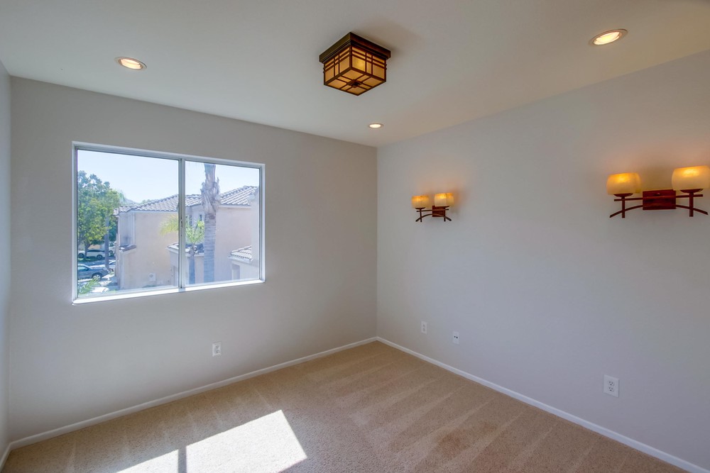 Virtual tour photo 31 of 40 for 9426 Galvin Ave