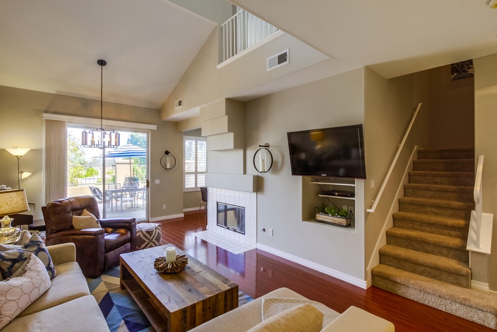 Virtual tour photo 4 of 34 for 9435 Questa Pointe