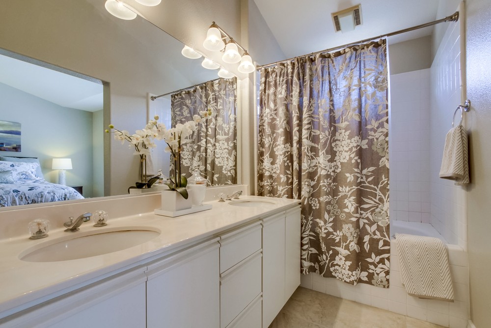 Virtual tour photo 20 of 34 for 9435 Questa Pointe