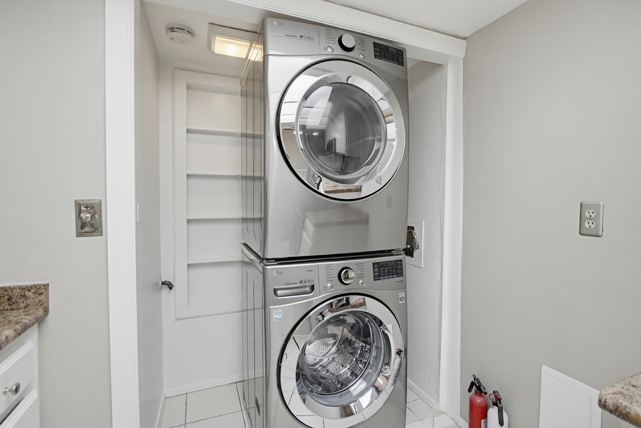 Virtual tour photo 17 of 45 for 9439 Fairgrove Ln UNIT 102