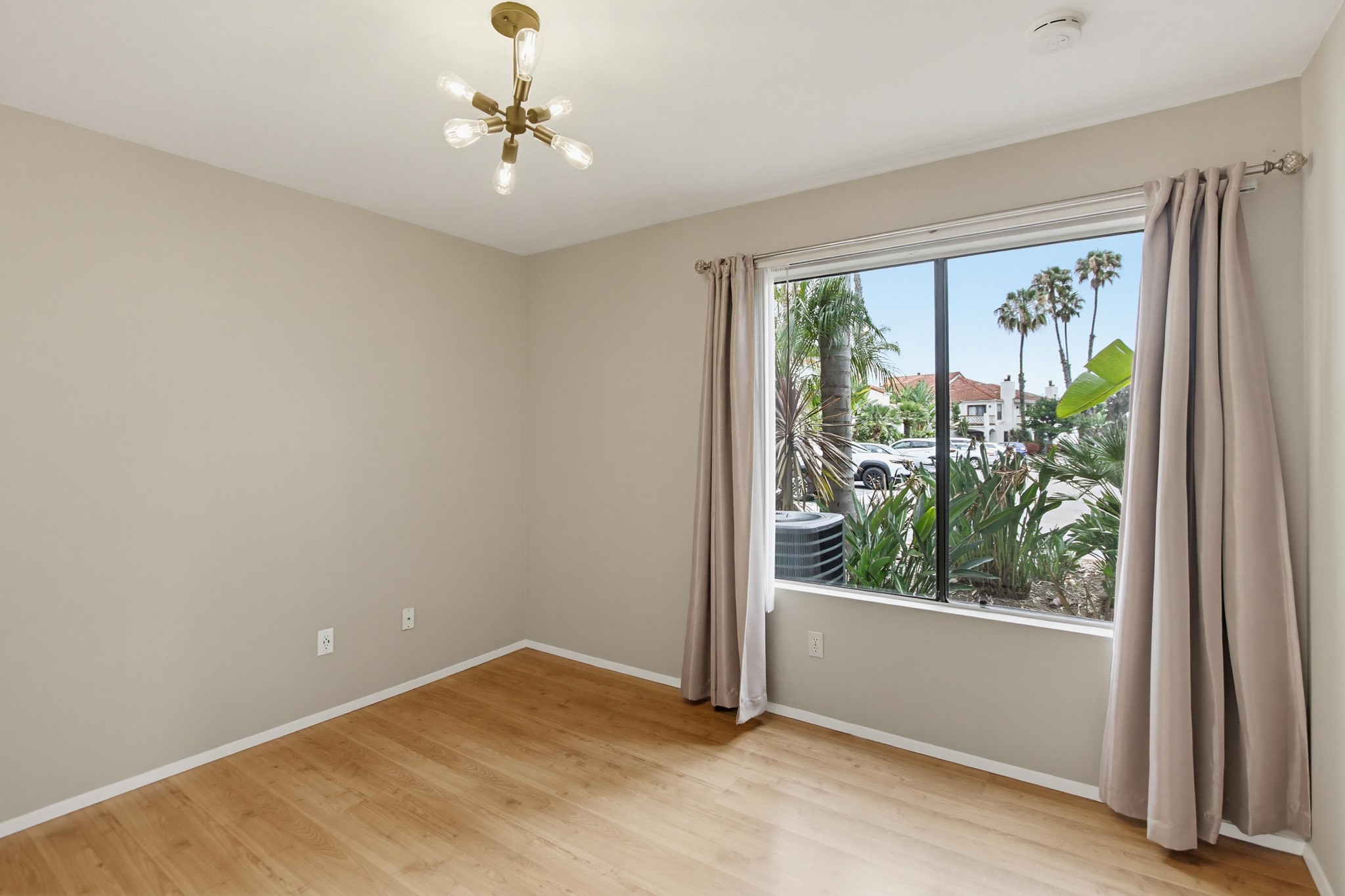Virtual tour photo 27 of 45 for 9439 Fairgrove Ln UNIT 102