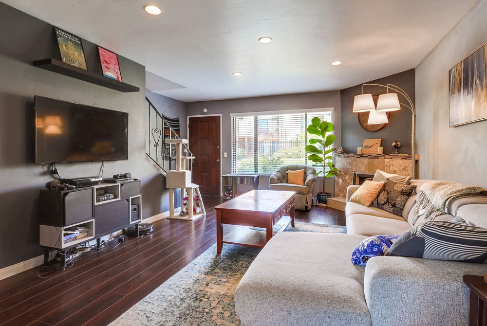 Virtual tour photo 7 of 36 for 9447 Gold Coast Dr UNIT G1