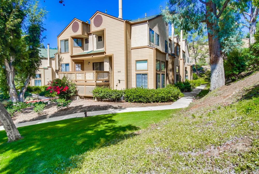 Virtual tour photo 5 of 59 for 9447 Lake Murray Blvd