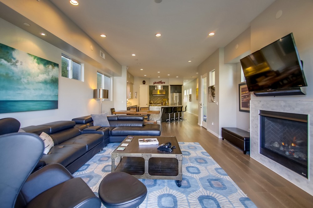 Virtual tour photo 16 of 78 for 945 Law St