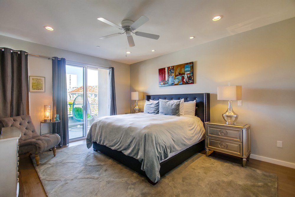Virtual tour photo 28 of 78 for 945 Law St