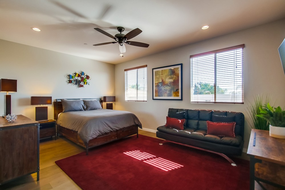 Virtual tour photo 38 of 78 for 945 Law St