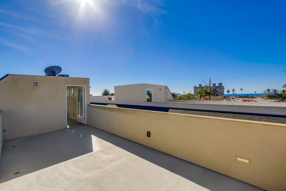 Virtual tour photo 54 of 78 for 945 Law St