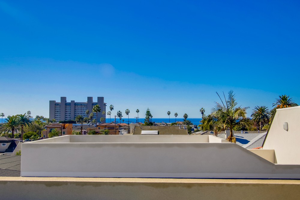 Virtual tour photo 63 of 78 for 945 Law St