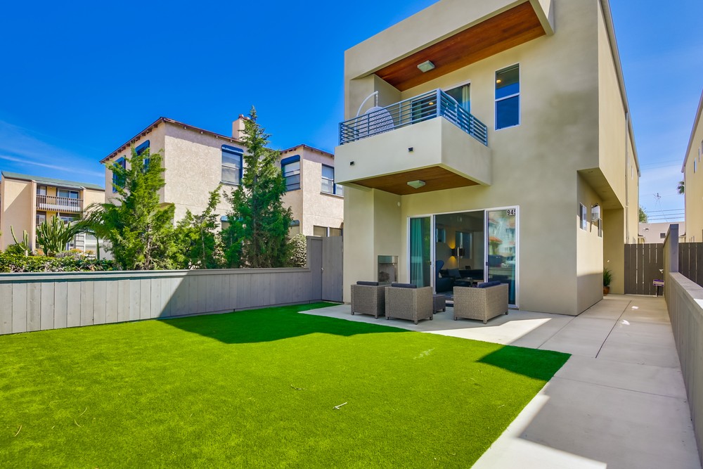 Virtual tour photo 7 of 59 for 945 Law St