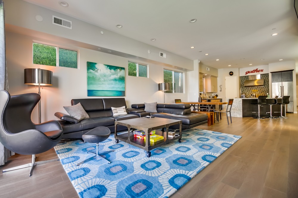 Virtual tour photo 11 of 59 for 945 Law St