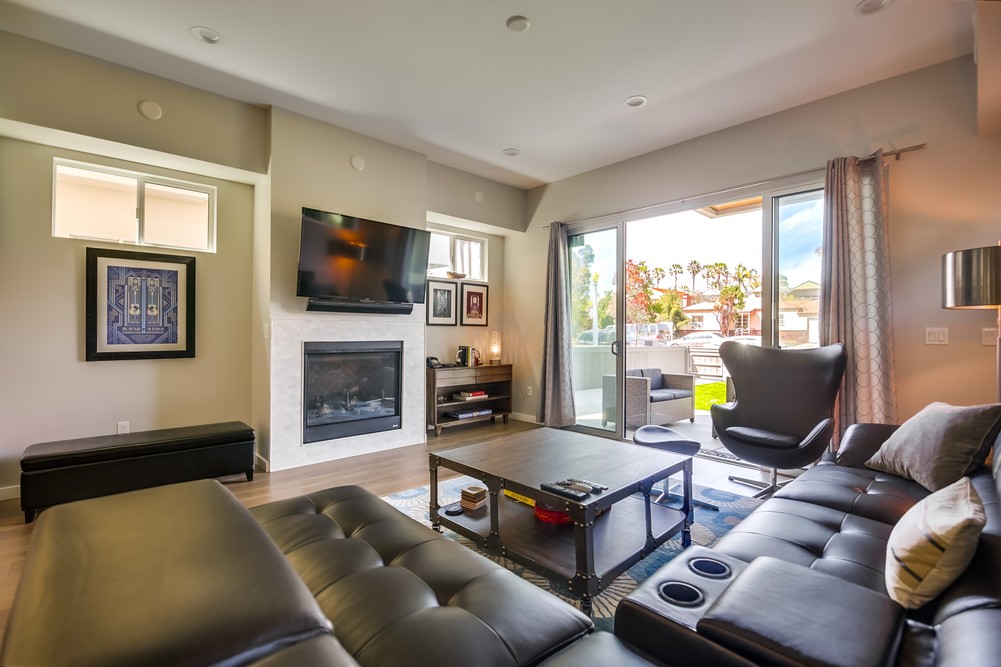 Virtual tour photo 14 of 59 for 945 Law St