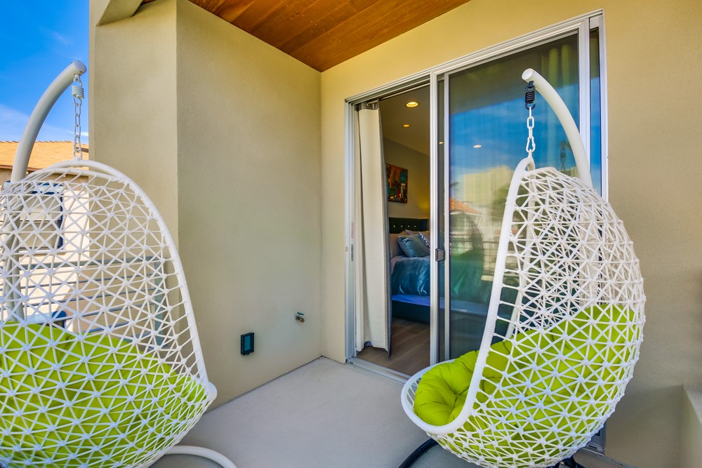Virtual tour photo 39 of 59 for 945 Law St