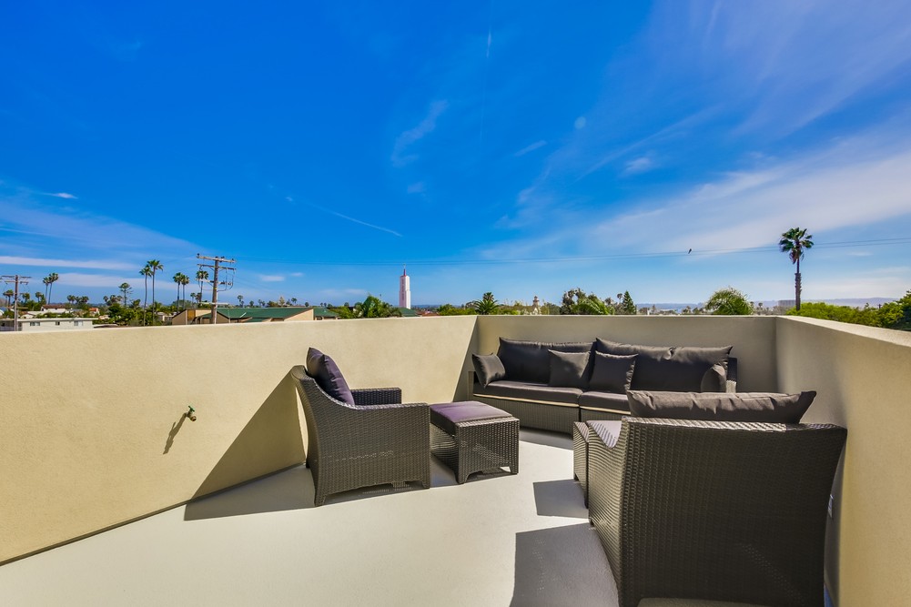 Virtual tour photo 53 of 59 for 945 Law St