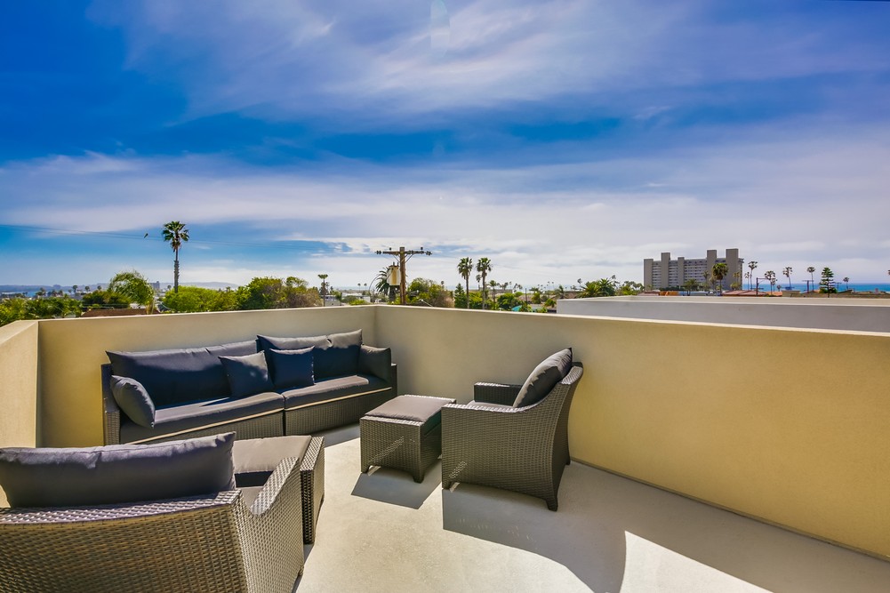 Virtual tour photo 54 of 59 for 945 Law St