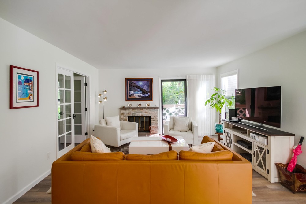 Virtual tour photo 6 of 47 for 9459 Fairgrove Ln UNIT 105