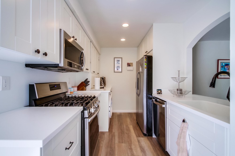 Virtual tour photo 16 of 47 for 9459 Fairgrove Ln UNIT 105
