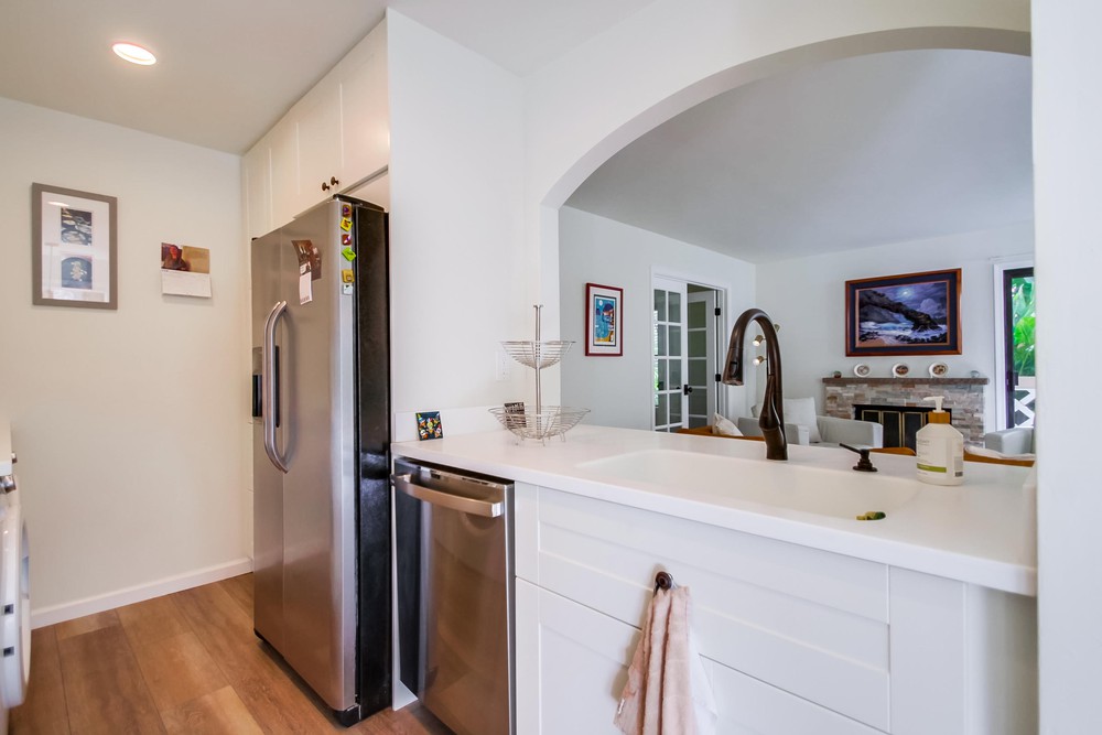 Virtual tour photo 18 of 47 for 9459 Fairgrove Ln UNIT 105