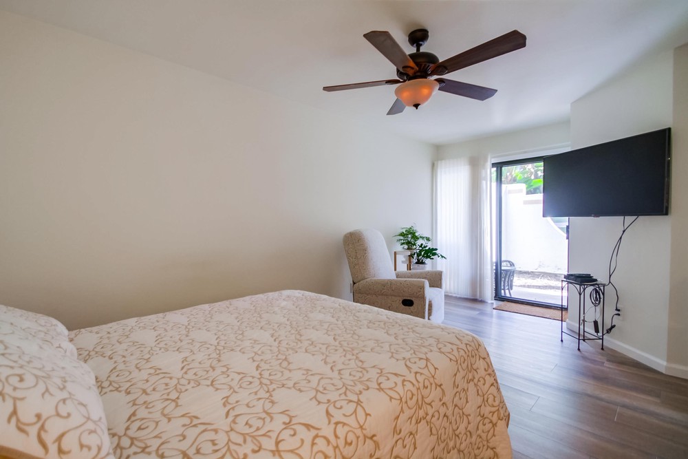 Virtual tour photo 23 of 47 for 9459 Fairgrove Ln UNIT 105