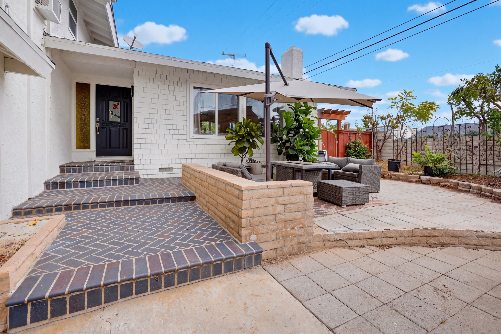 Virtual tour photo 5 of 64 for 9471 Mokihana Dr