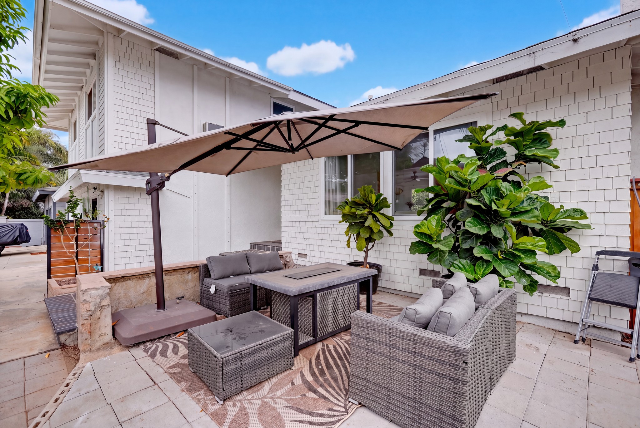 Virtual tour photo 9 of 64 for 9471 Mokihana Dr