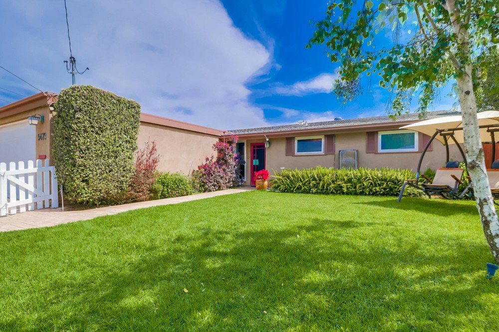 Virtual tour photo 6 of 76 for 9479 Yolanda Ave