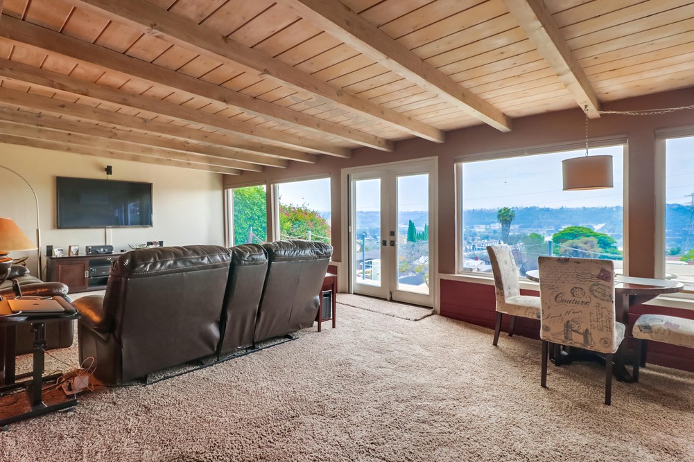 Virtual tour photo 10 of 76 for 9479 Yolanda Ave