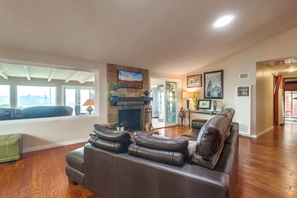 Virtual tour photo 21 of 76 for 9479 Yolanda Ave