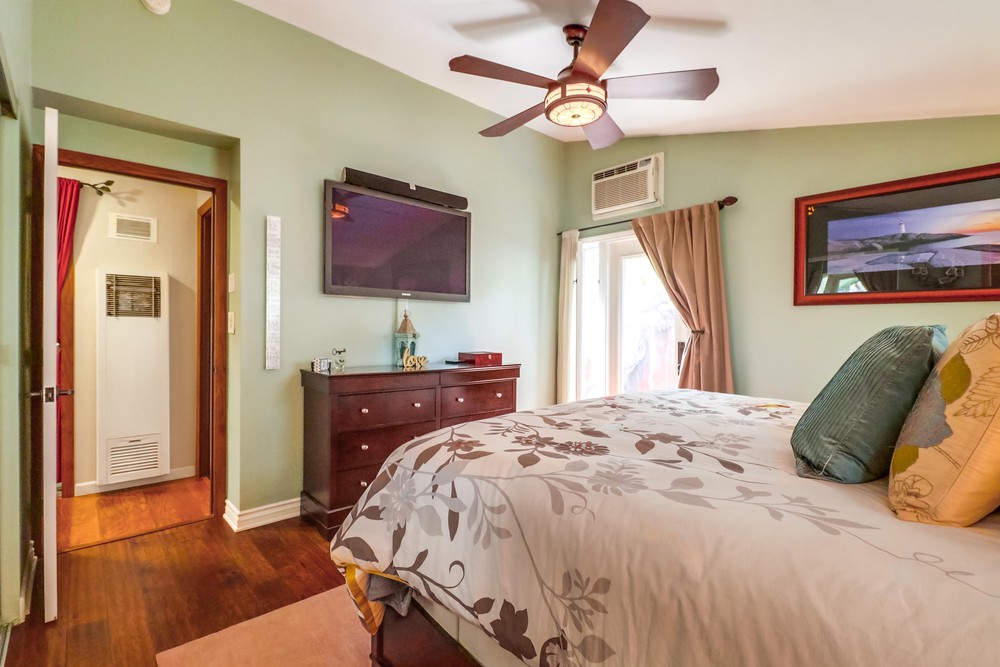 Virtual tour photo 34 of 76 for 9479 Yolanda Ave