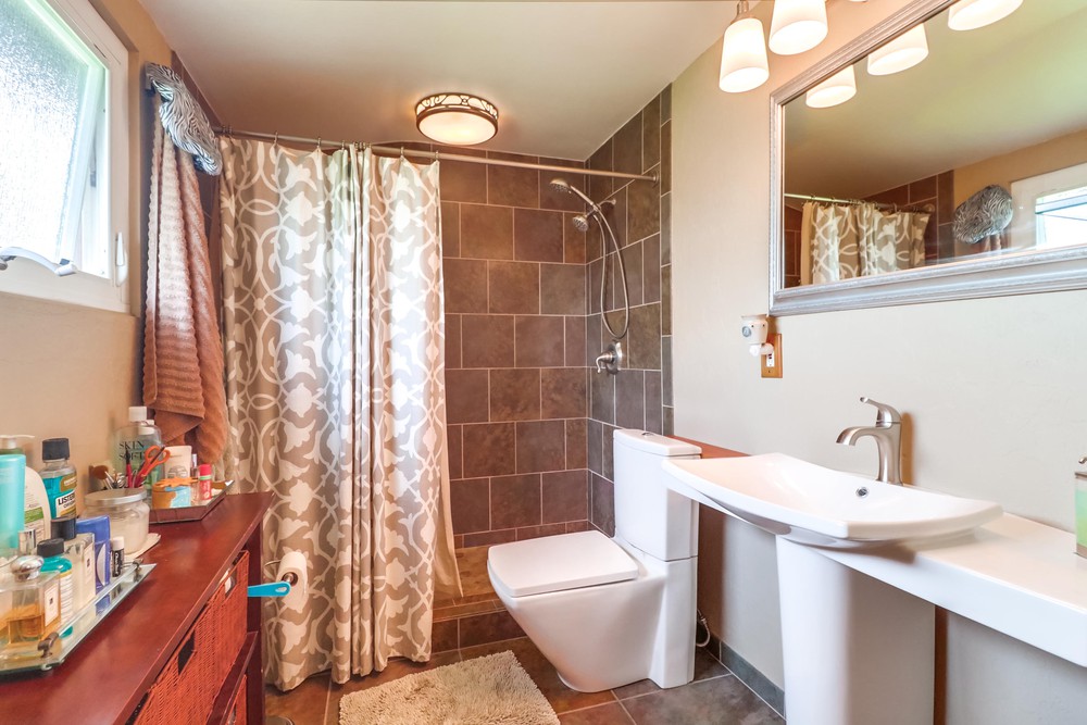 Virtual tour photo 37 of 76 for 9479 Yolanda Ave