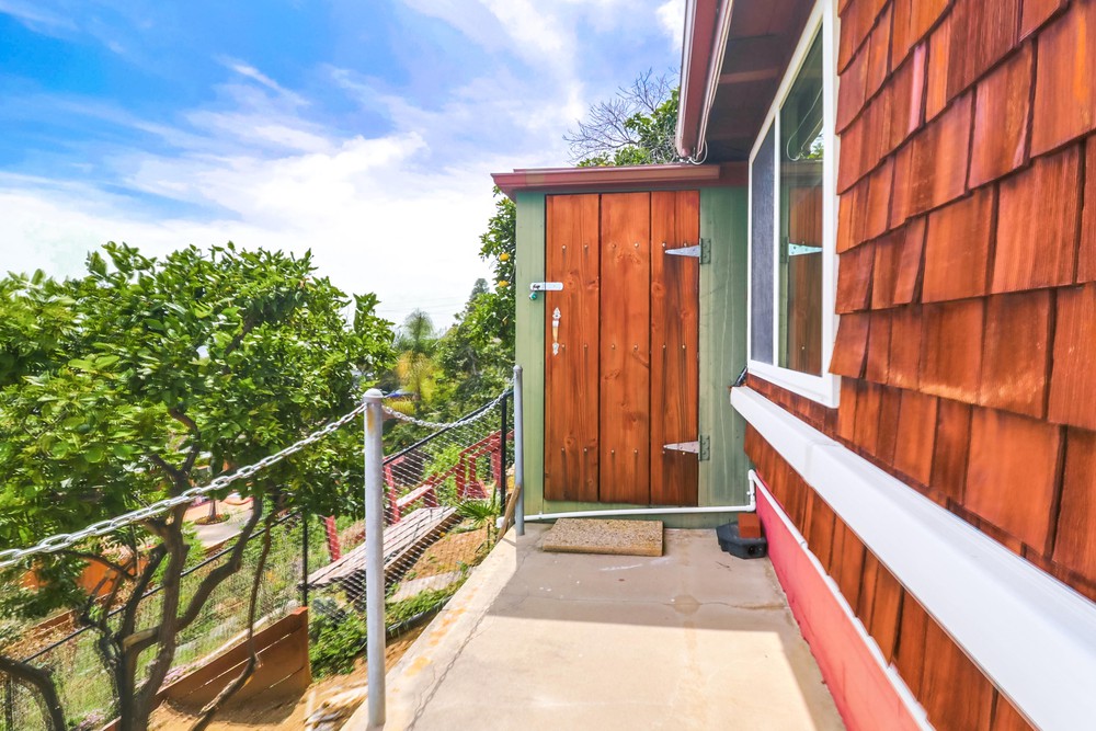 Virtual tour photo 54 of 76 for 9479 Yolanda Ave
