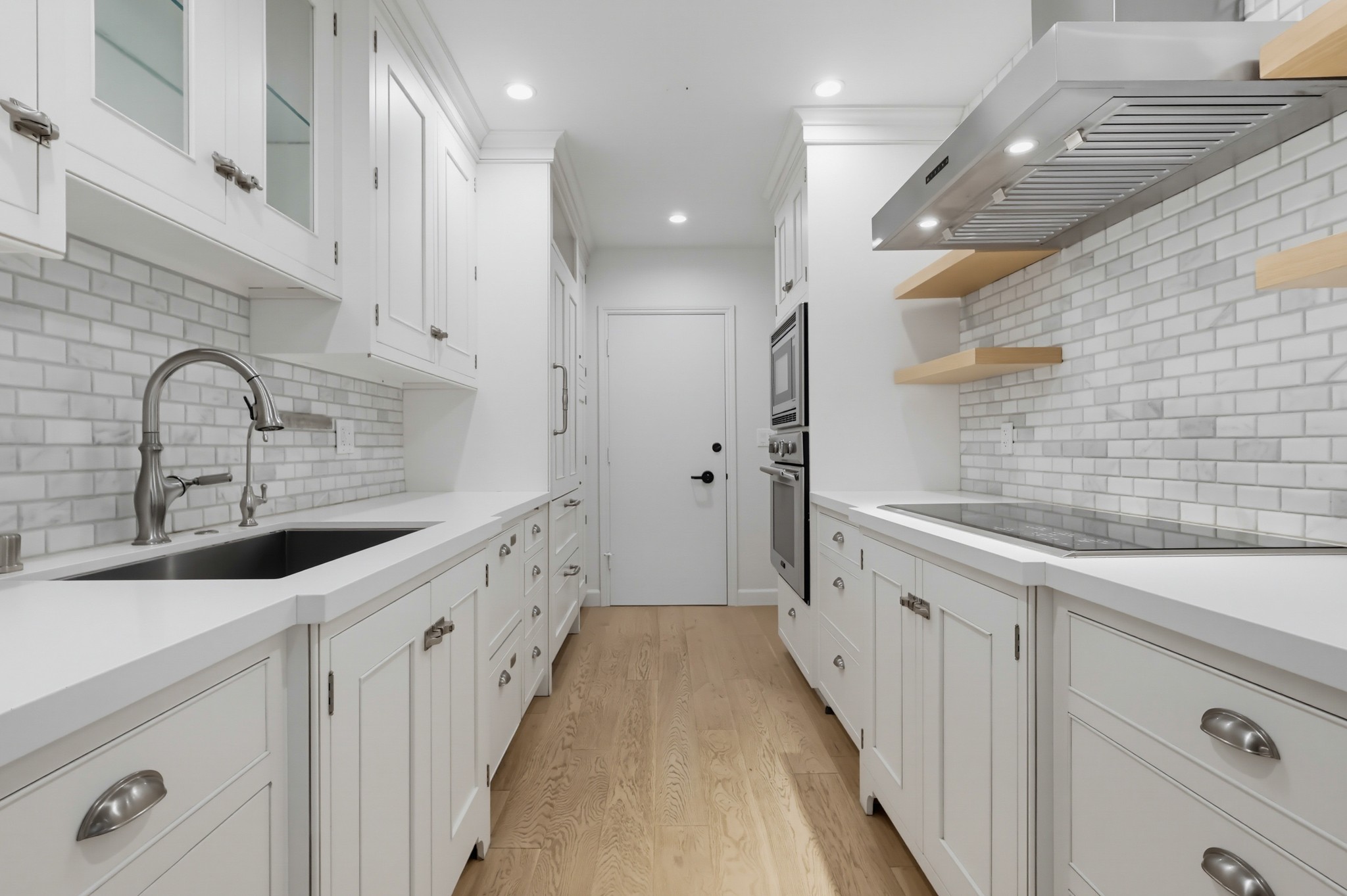 Virtual tour photo 19 of 62 for 949 Kings Rd Apt 308