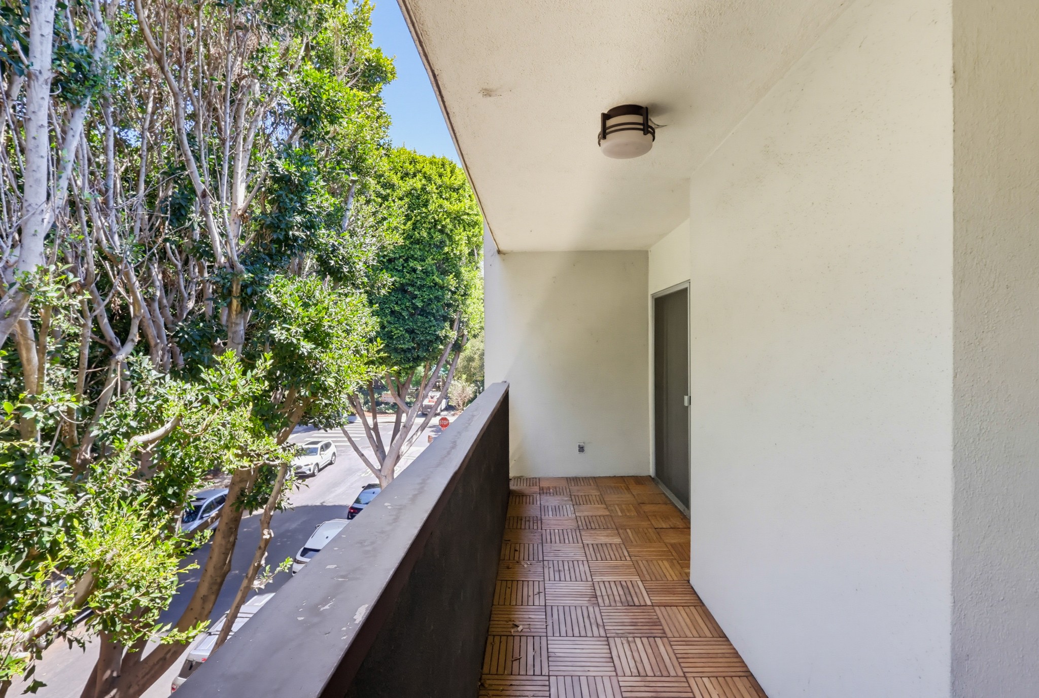 Virtual tour photo 27 of 62 for 949 Kings Rd Apt 308