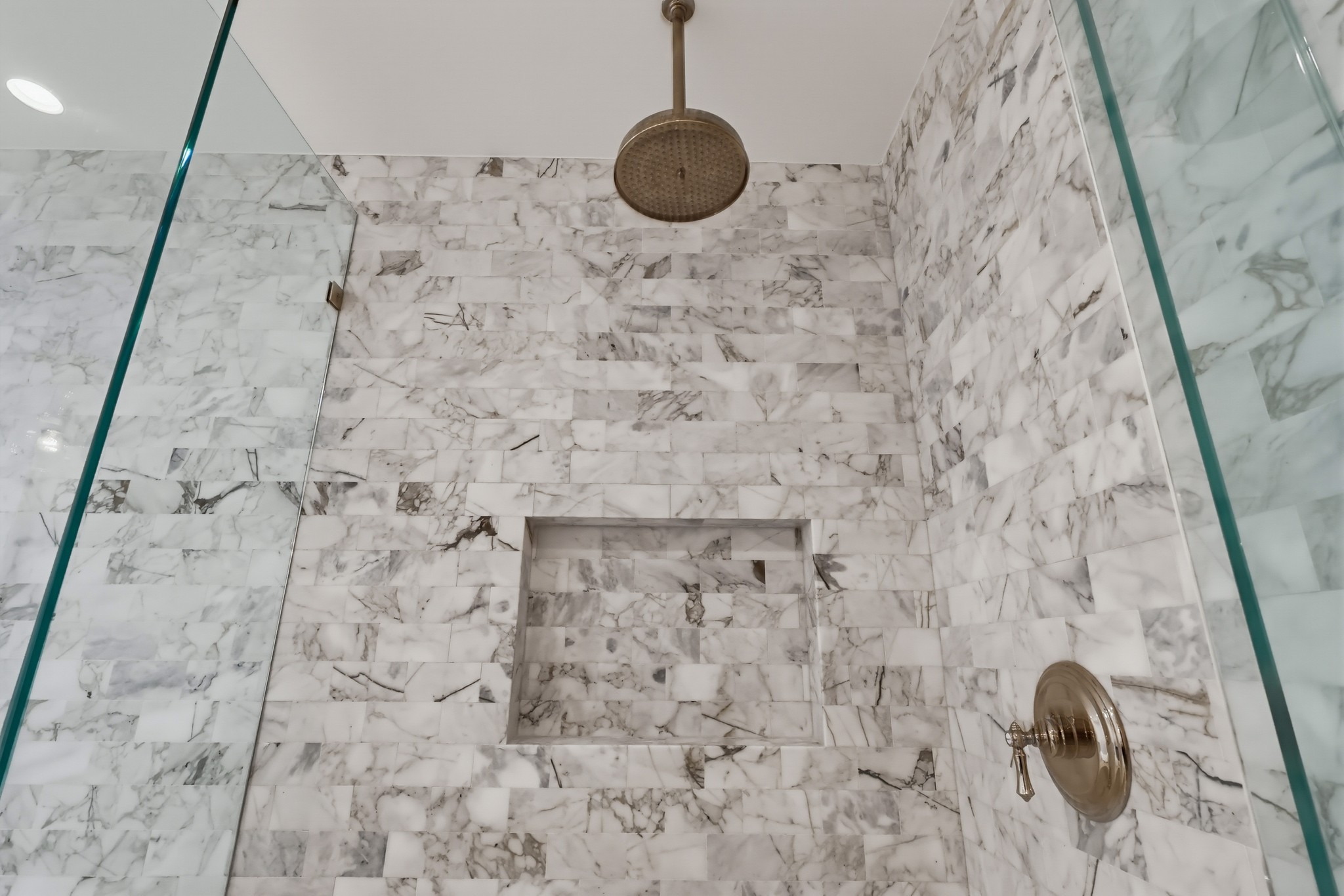 Virtual tour photo 47 of 62 for 949 Kings Rd Apt 308