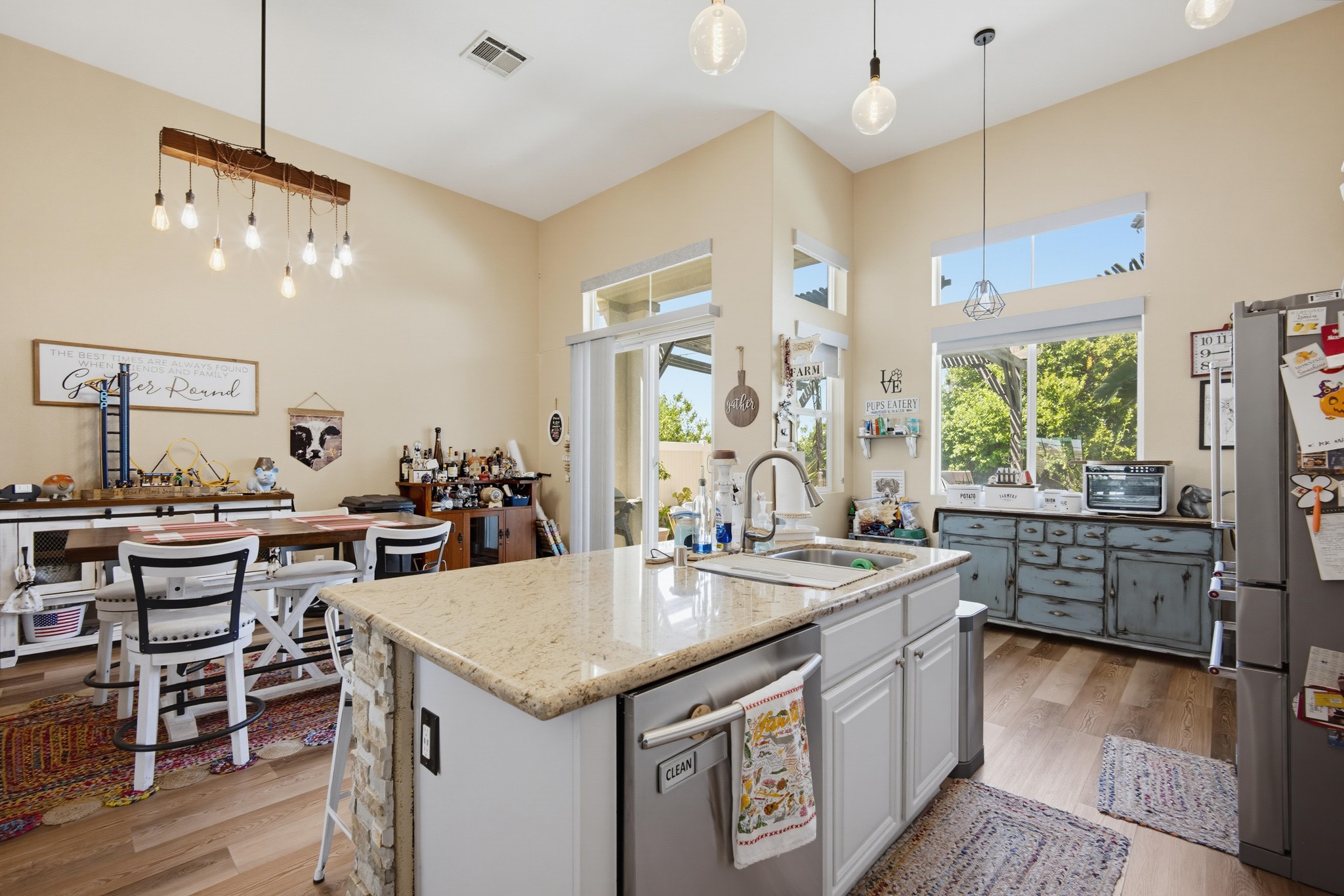 Virtual tour photo 22 of 64 for 950 Brownie Way