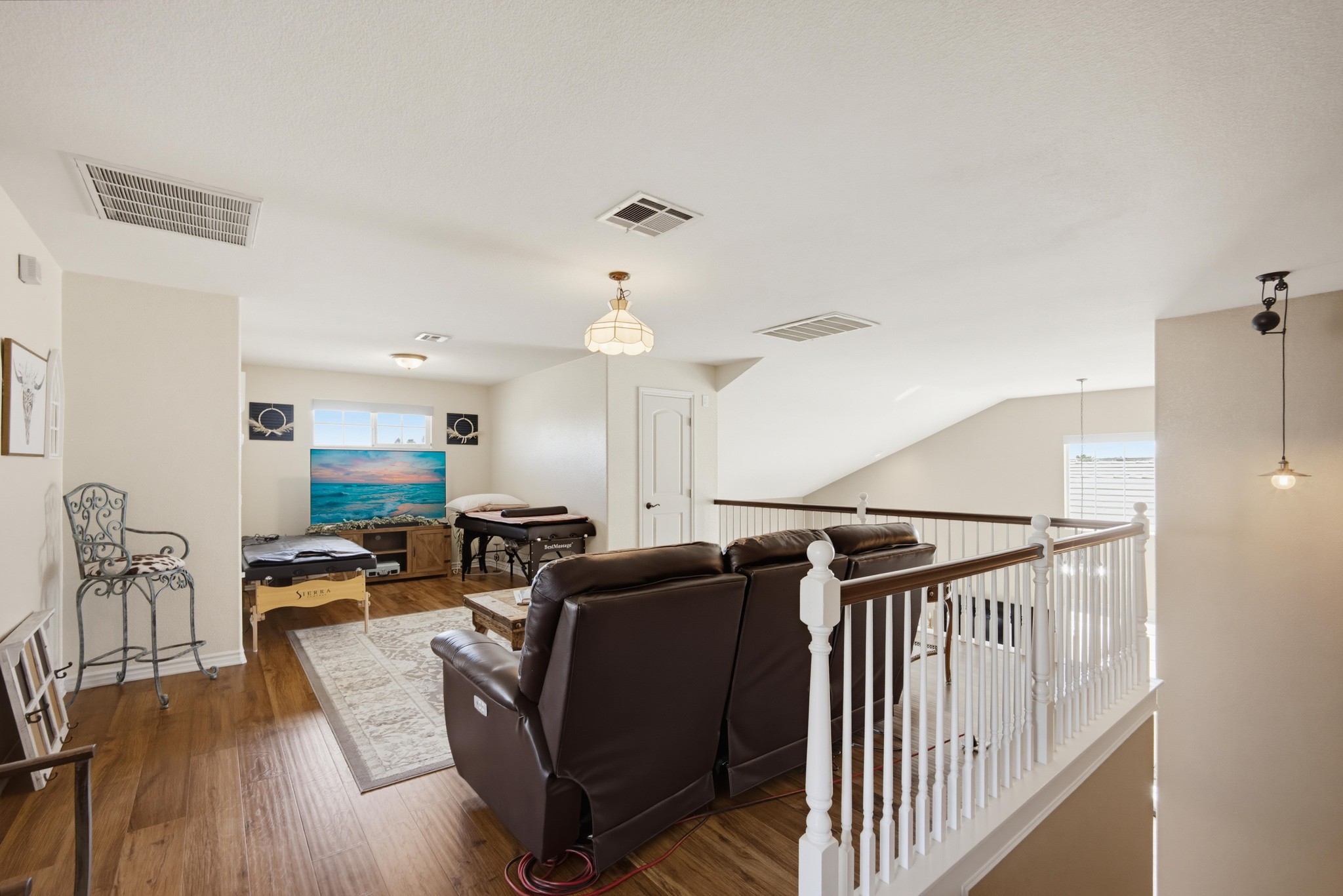 Virtual tour photo 33 of 64 for 950 Brownie Way