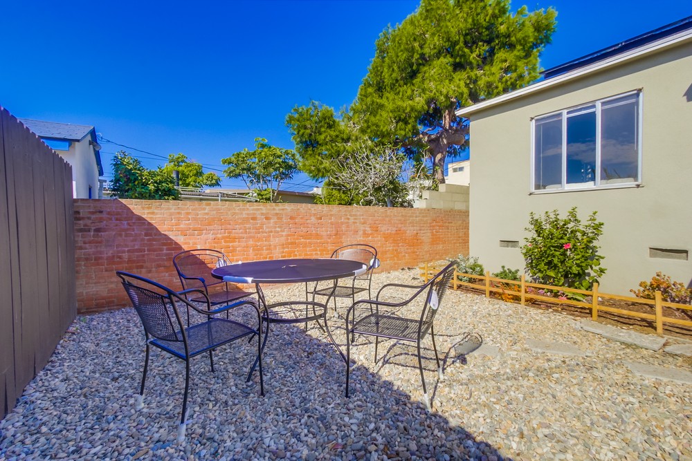Virtual tour photo 4 of 28 for 950 Missouri St
