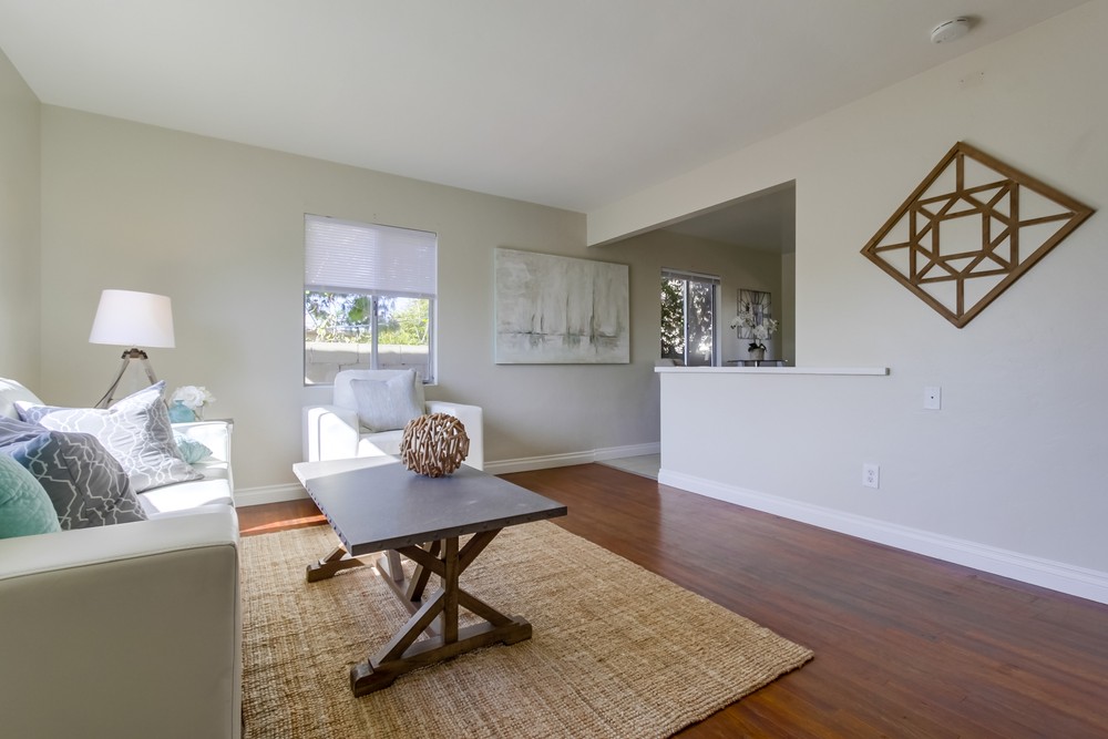 Virtual tour photo 6 of 28 for 950 Missouri St