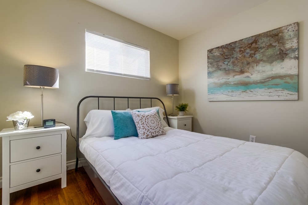 Virtual tour photo 21 of 28 for 950 Missouri St