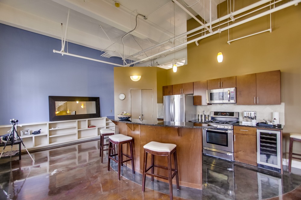 Virtual tour photo 18 of 38 for 950 Sixth Ave #542