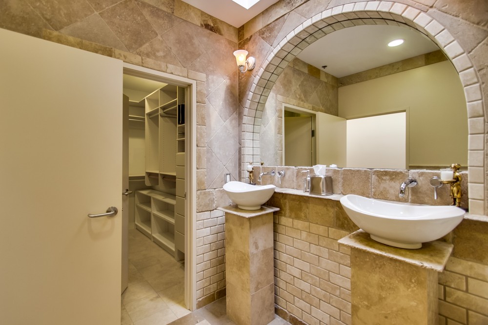 Virtual tour photo 38 of 38 for 950 Sixth Ave #542