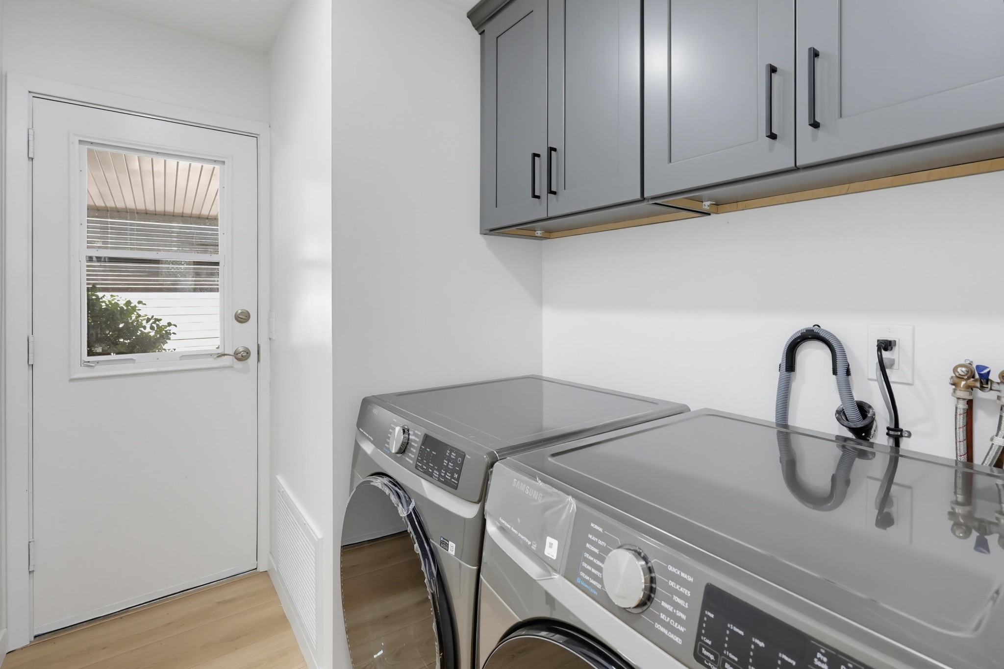 Virtual tour photo 26 of 72 for 9500 Harritt Rd